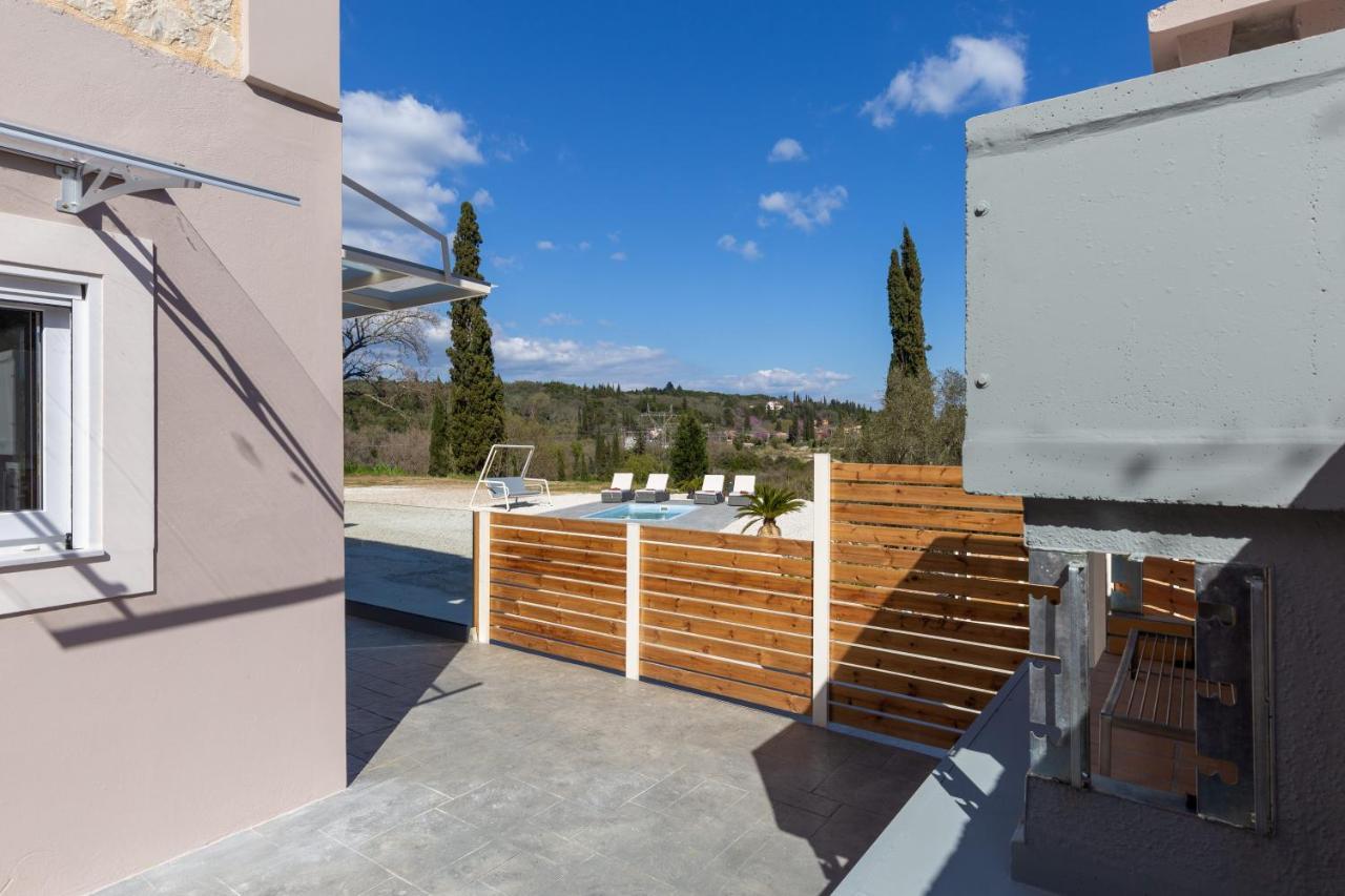 Gazátika Nightingale Villa & Suites Corfu מראה חיצוני תמונה