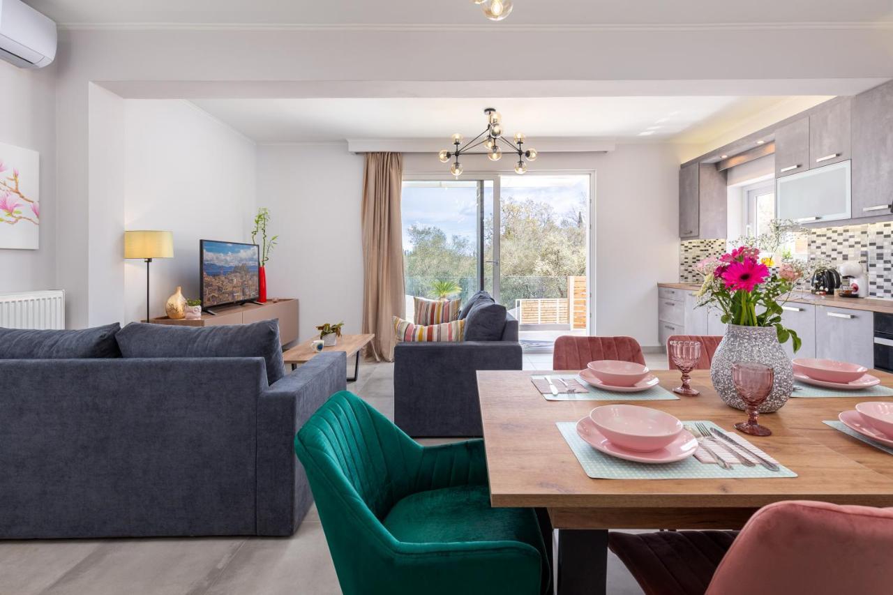 Gazátika Nightingale Villa & Suites Corfu מראה חיצוני תמונה