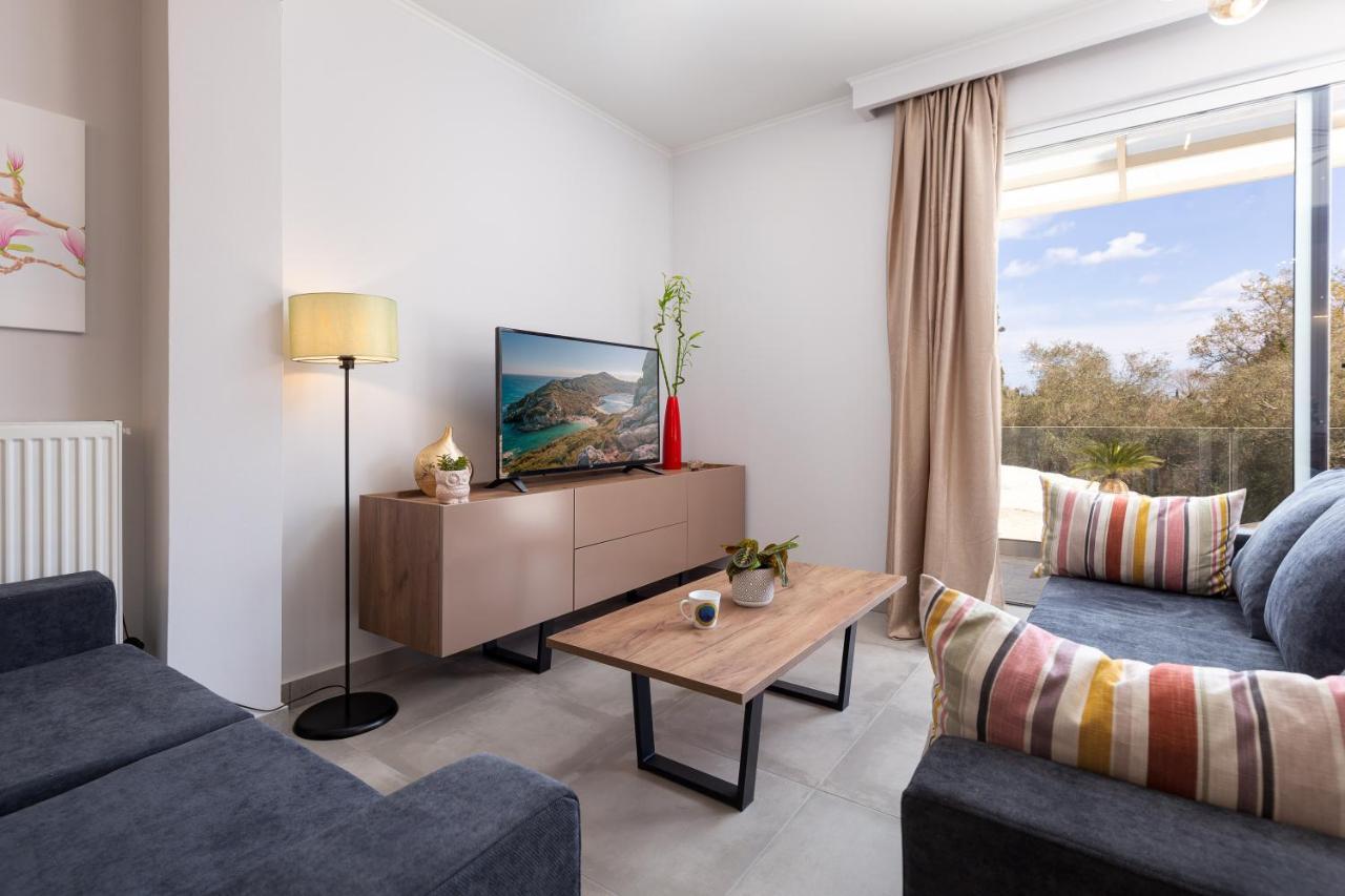 Gazátika Nightingale Villa & Suites Corfu מראה חיצוני תמונה