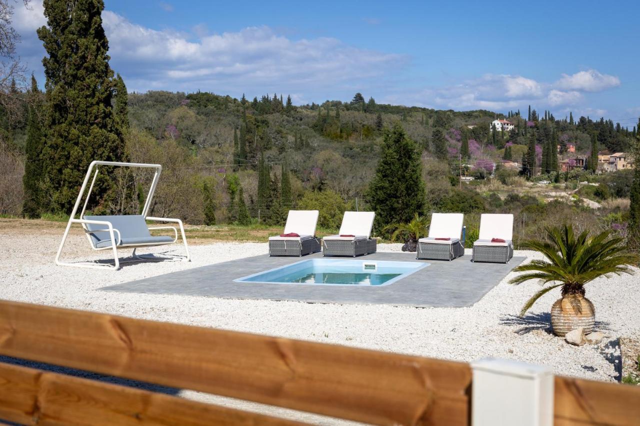Gazátika Nightingale Villa & Suites Corfu מראה חיצוני תמונה