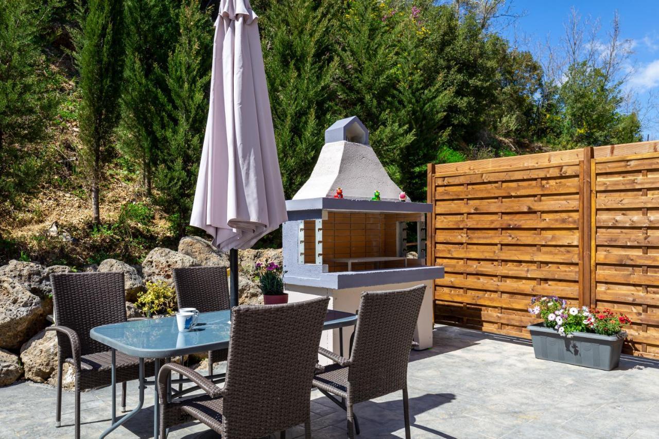 Gazátika Nightingale Villa & Suites Corfu מראה חיצוני תמונה
