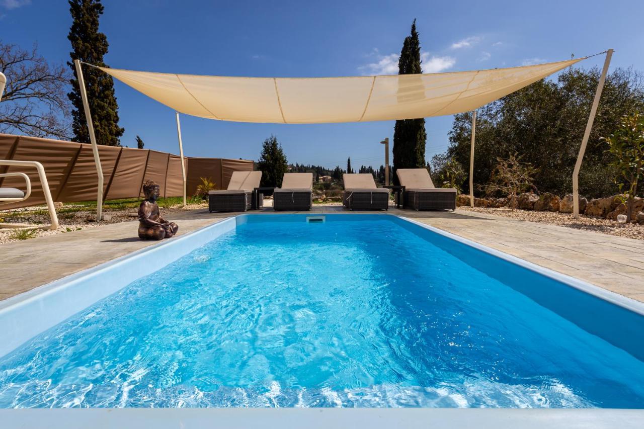 Gazátika Nightingale Villa & Suites Corfu מראה חיצוני תמונה