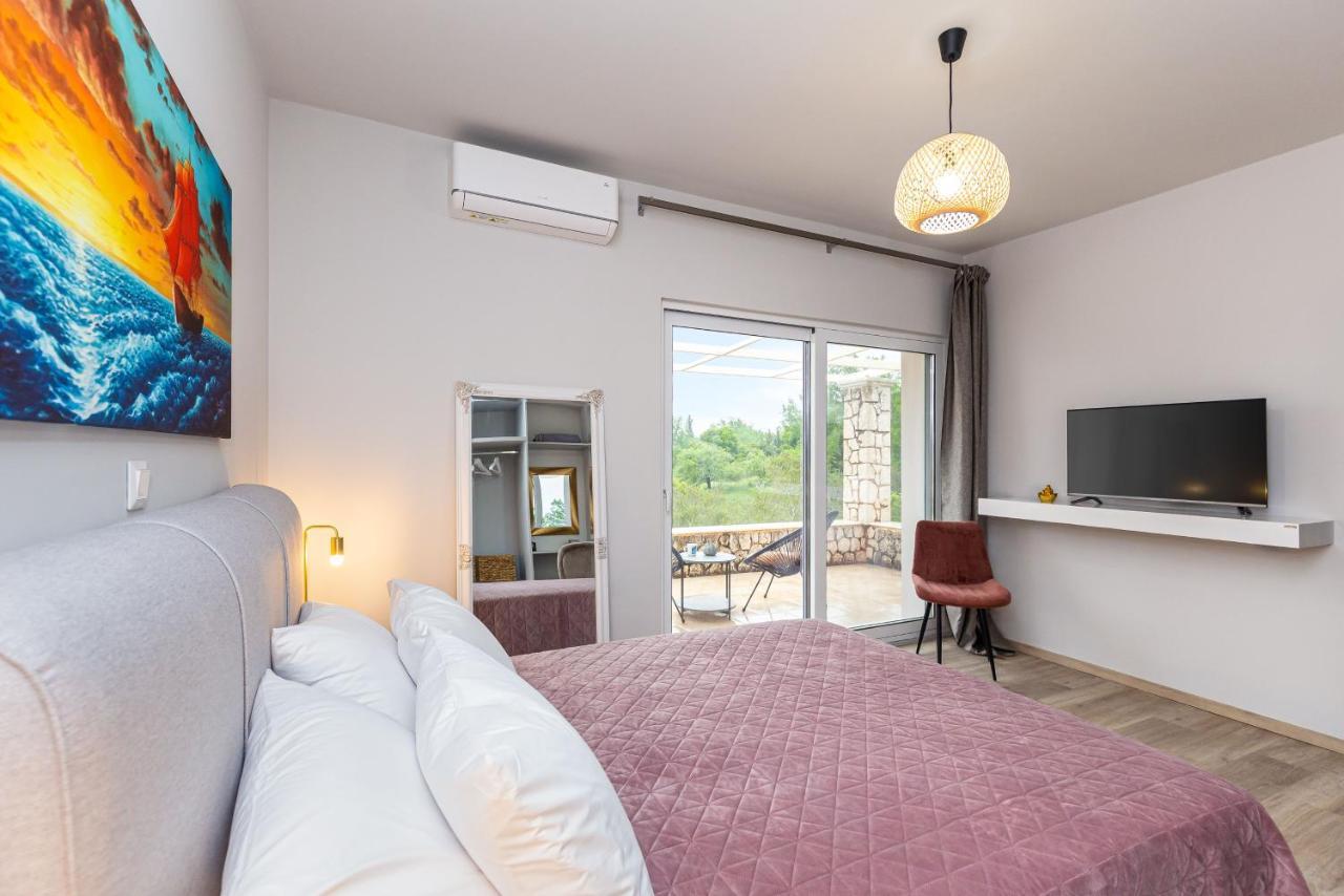 Gazátika Nightingale Villa & Suites Corfu מראה חיצוני תמונה