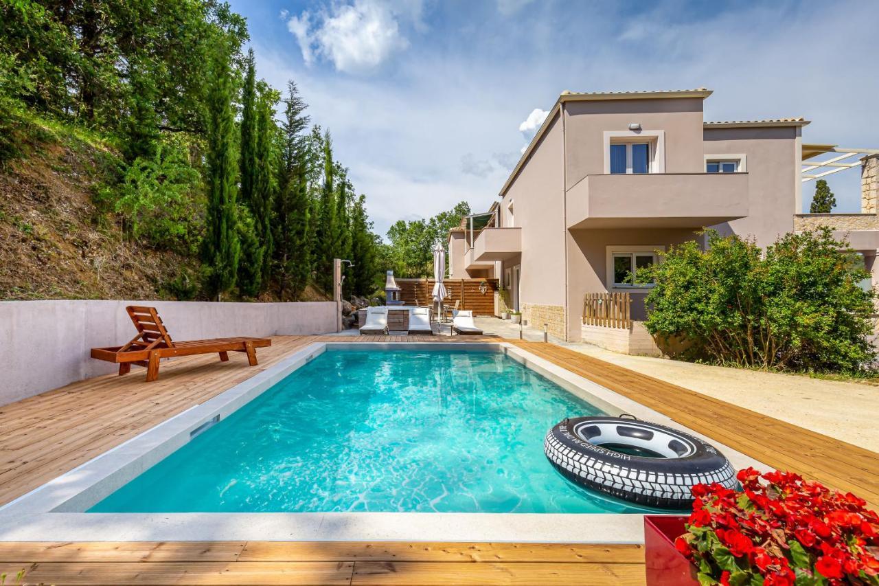 Gazátika Nightingale Villa & Suites Corfu מראה חיצוני תמונה